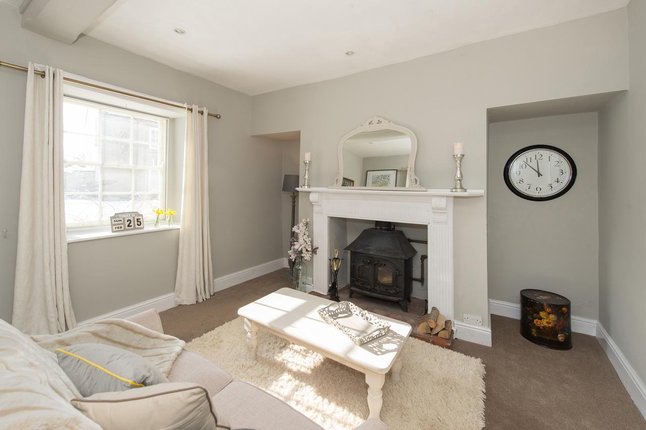 Rumah Home B&B Coxwold Екстериор снимка