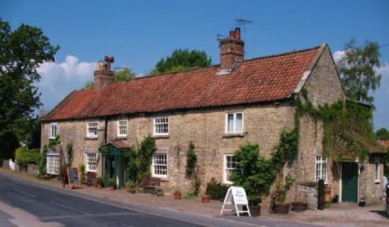 Rumah Home B&B Coxwold Екстериор снимка