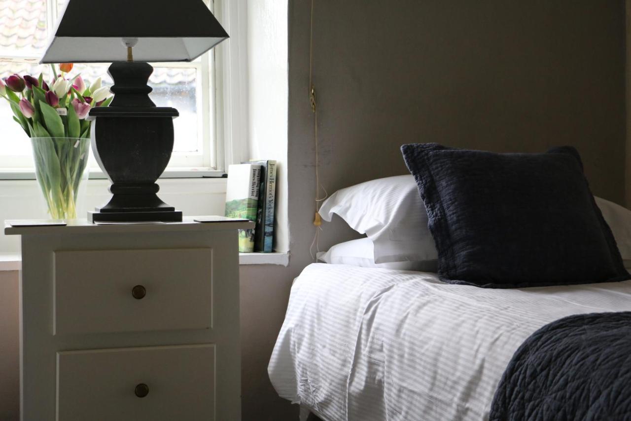 Rumah Home B&B Coxwold Екстериор снимка