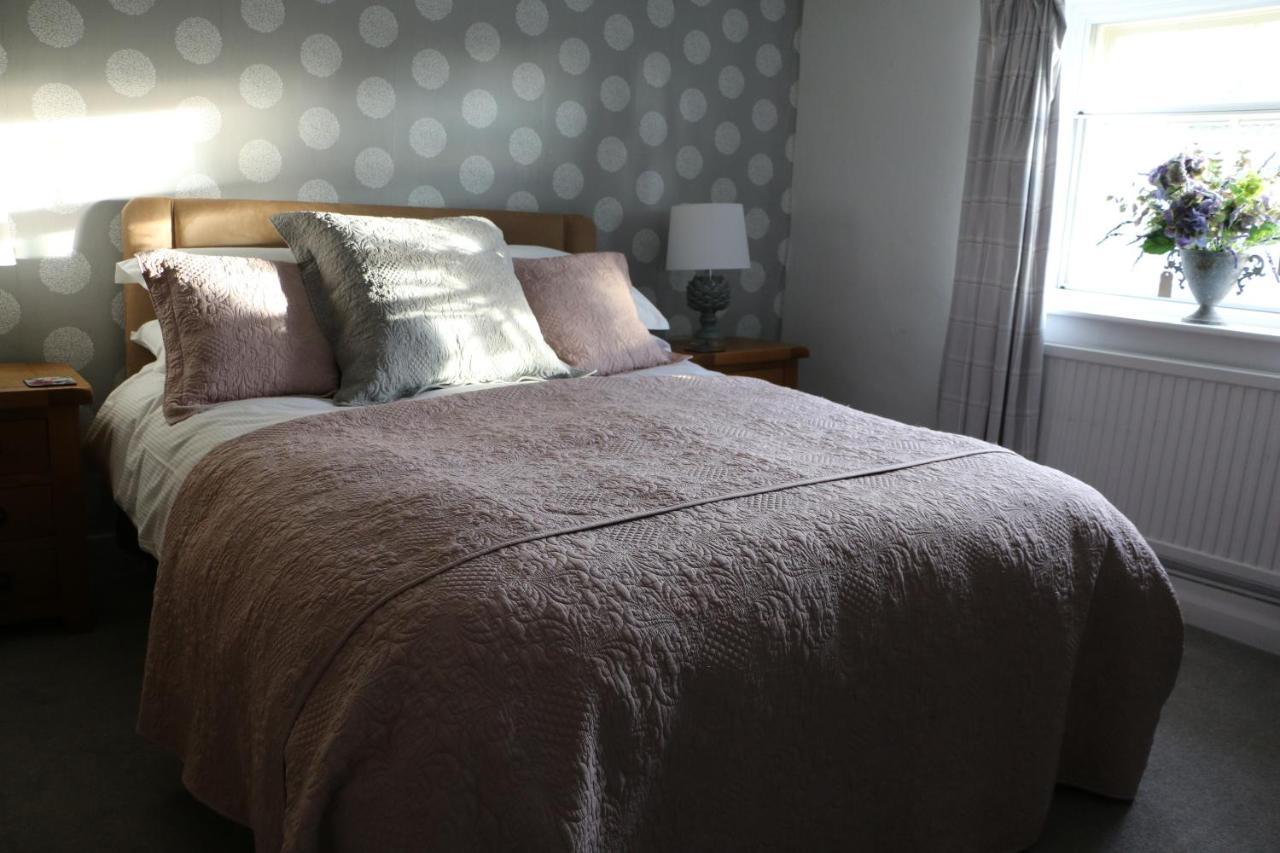 Rumah Home B&B Coxwold Екстериор снимка